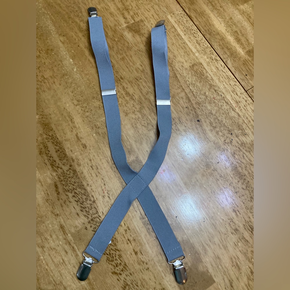 GRAY SUSPENDERS BOYS ADJUSTABLE EUC